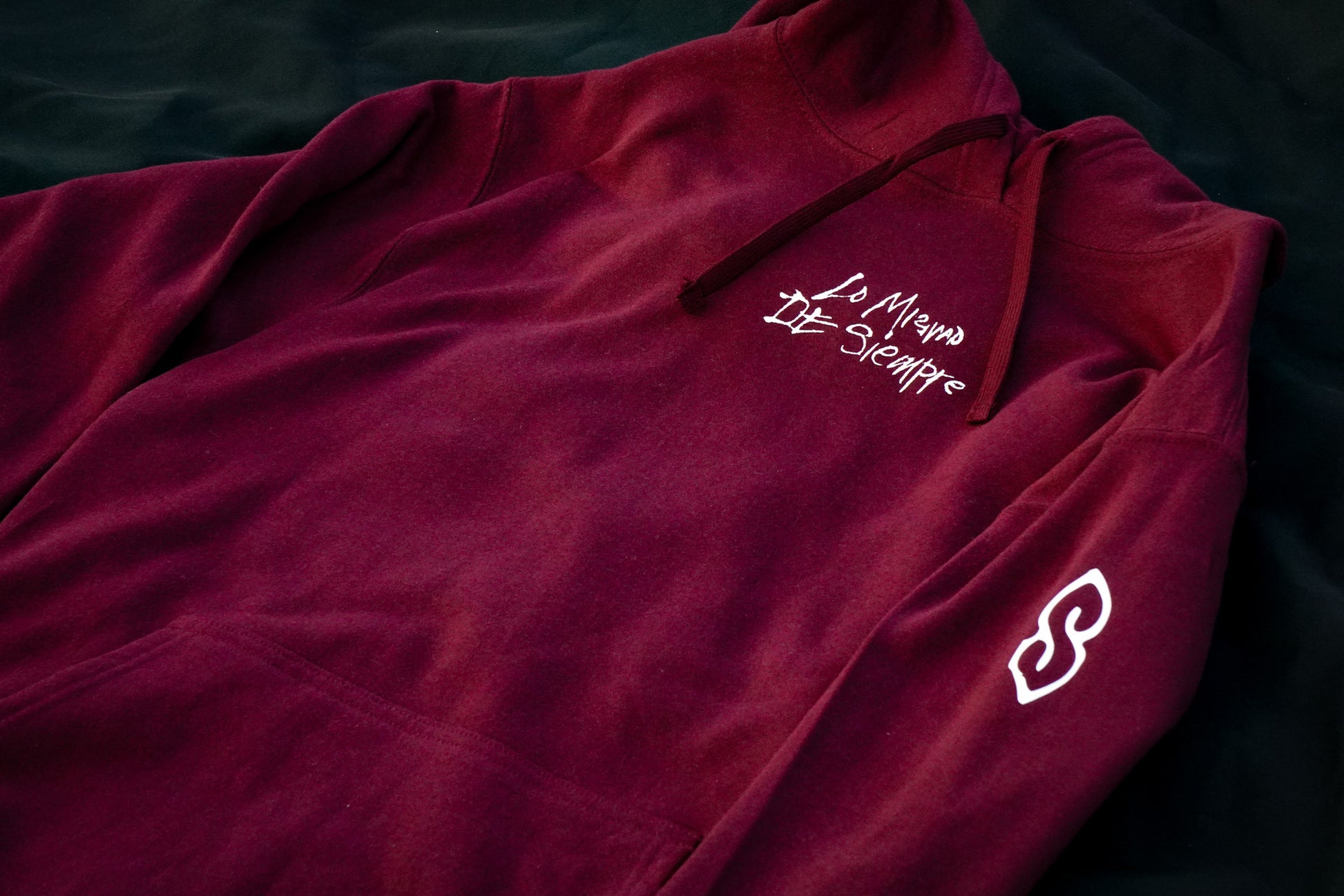 LO MISMO DE SIEMPRE  HOODIE